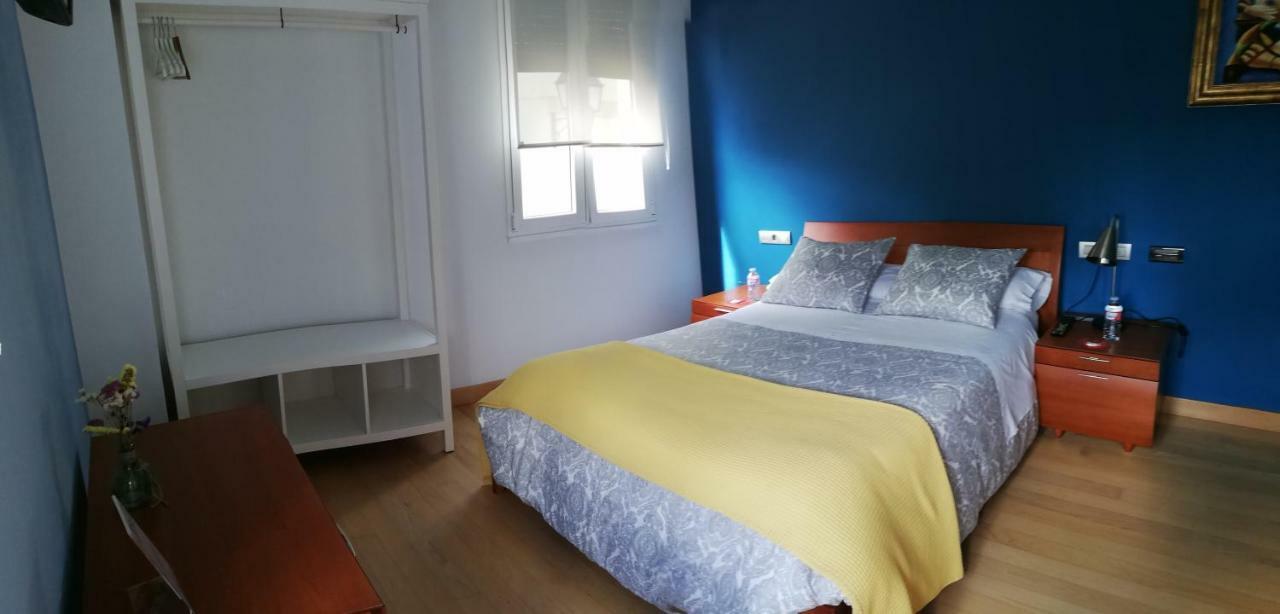 Pensión Suites Camiño Norte Vilalba Exterior foto